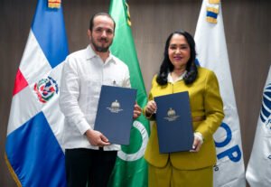 Claudio Caamaño Vélez y Martiza López de Ortiz