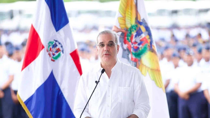 abinader-reacciona-a-presunto-abuso-policial-en-san-cristobal-768162c3-focus-0.01-0.46-896-504