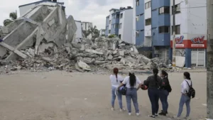 aumenta-a-294-el-numero-de-muertos-por-terremoto-en-colombia-46fc60fc-focus-0.4-min0.49-896-504.jpg