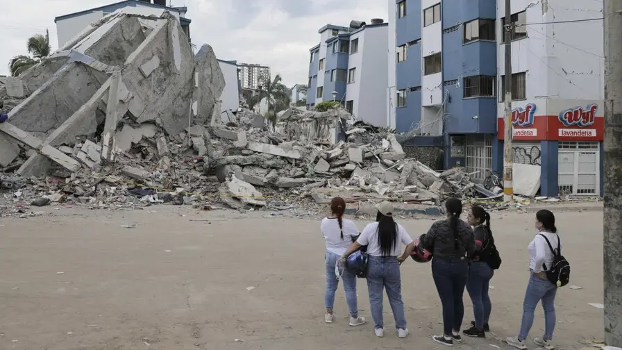 aumenta-a-294-el-numero-de-muertos-por-terremoto-en-colombia-46fc60fc-focus-0.4-min0.49-896-504.jpg